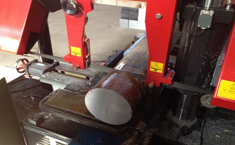 凤冈卧式带锯床加工时出现明显振荡如何排查？